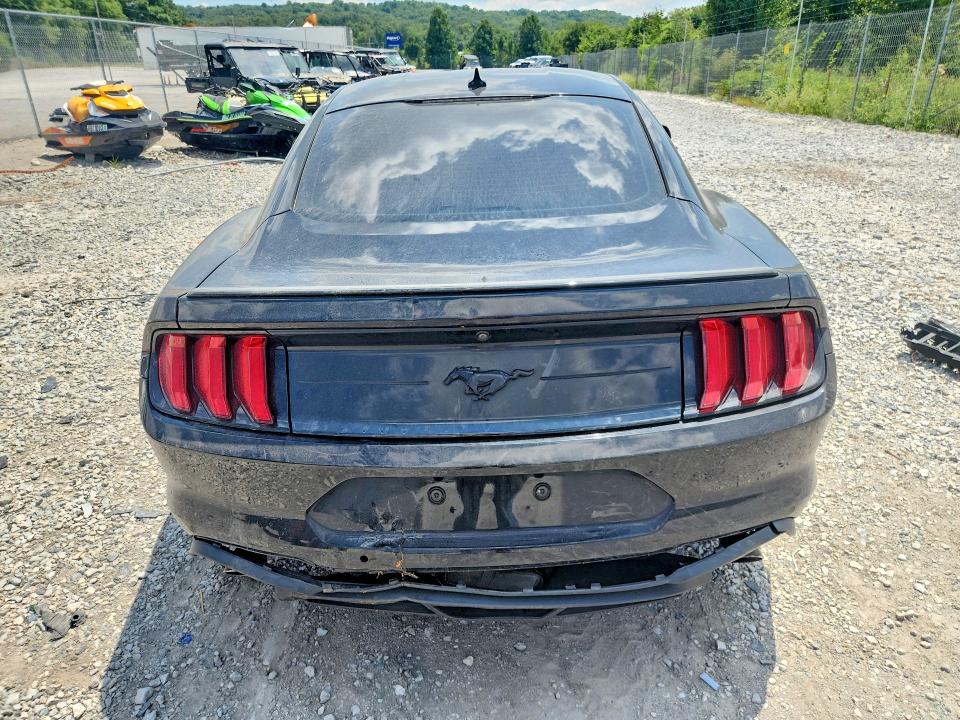 63338666 :رقم المزاد ، 1FA6P8TH4N5140428 vin ، 2022 Ford Mustang مزاد بيع