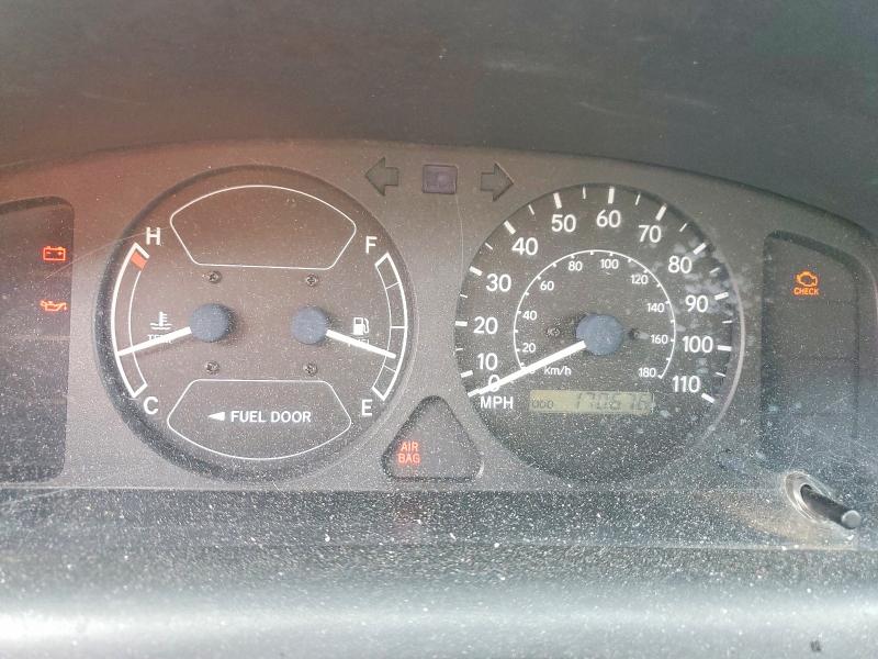 2000 Chevrolet Geo Prizm მანქანა იყიდება აუქციონზე, vin: 1Y1SK5289YZ420801, აუქციონის ნომერი: 66345736