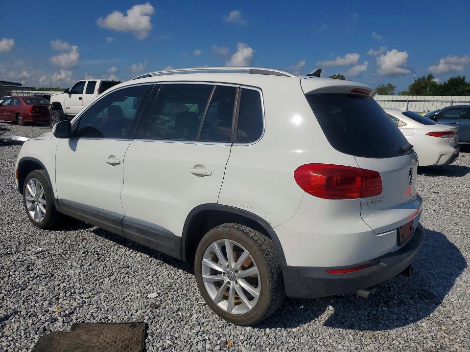 Продажа на аукционе авто 2015 Volkswagen Tiguan, vin: WVGAV7AX9FW593045, номер лота: 67083086