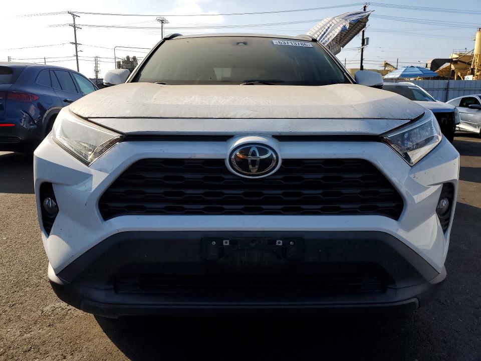 63713786 :رقم المزاد ، 2T3P1RFV0MW173277 vin ، 2021 Toyota Rav4 مزاد بيع