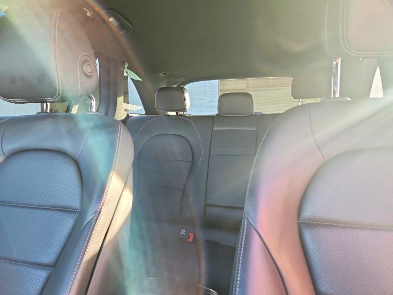 64121356 :رقم المزاد ، W1N0G8DB5NG117151 vin ، 2022 Mercedes-benz Glc مزاد بيع