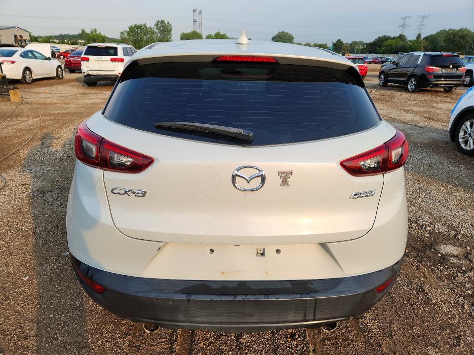 64234776 :رقم المزاد ، JM1DKDC72H0142177 vin ، 2017 Mazda Cx-3 مزاد بيع