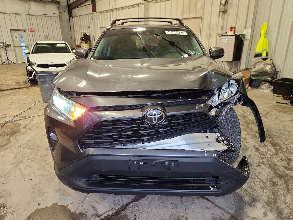 Продажа на аукционе авто 2021 Toyota Rav4, vin: 2T3P1RFV6MC181000, номер лота: 64655746