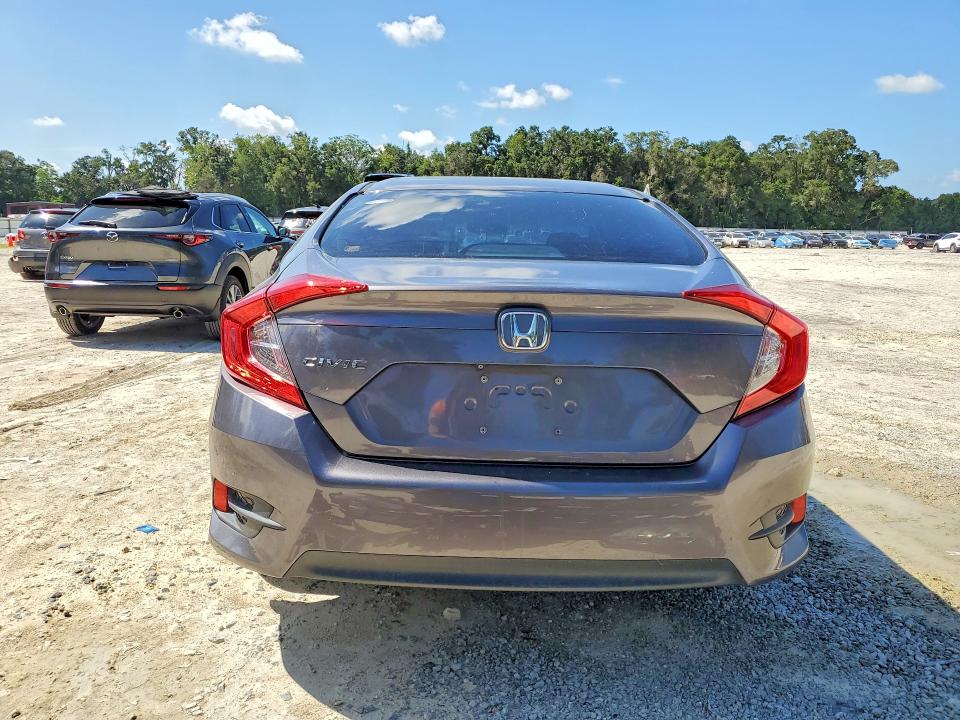 2018 Honda Civic მანქანა იყიდება აუქციონზე, vin: 19XFC2F52JE001997, აუქციონის ნომერი: 63621726