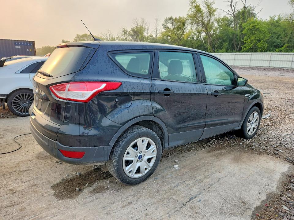 2013 Ford Escape მანქანა იყიდება აუქციონზე, vin: 1FMCU0F7XDUC32587, აუქციონის ნომერი: 63692446