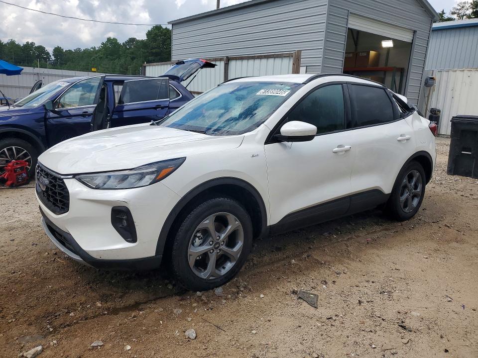 Продаж на аукціоні авто 2025 Ford Escape, vin: 1FMCU9NZ0SUA62003, номер лоту: 61389046