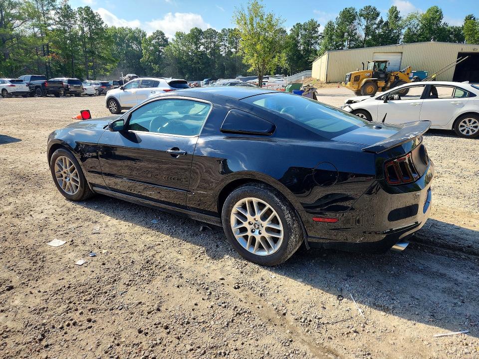 2014 Ford Mustang მანქანა იყიდება აუქციონზე, vin: 1ZVBP8AM7E5214172, აუქციონის ნომერი: 63996906