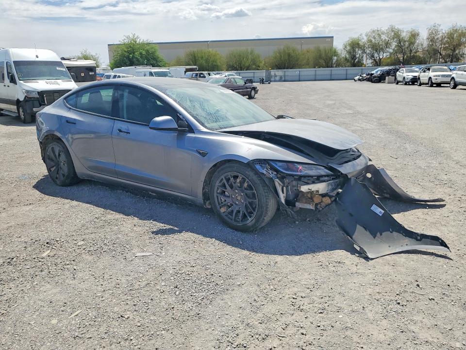 66939926 :رقم المزاد ، 5YJ3E1EA4SF963395 vin ، 2025 Tesla Model 3 مزاد بيع