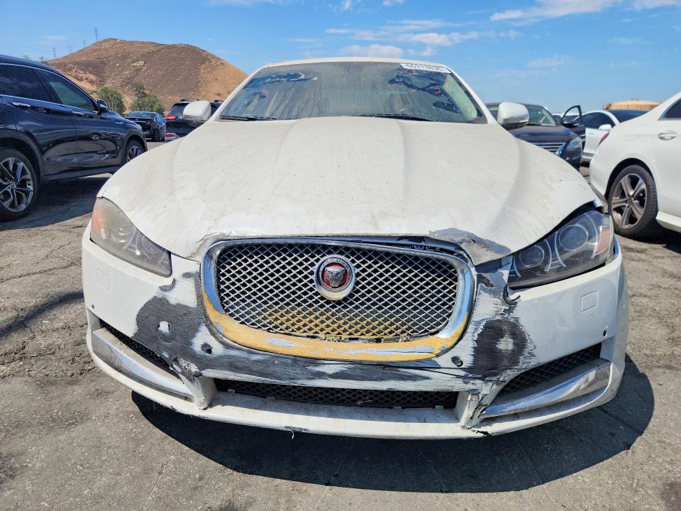 66313836 :رقم المزاد ، SAJWA0FSXFPU87371 vin ، 2015 Jaguar Xf مزاد بيع