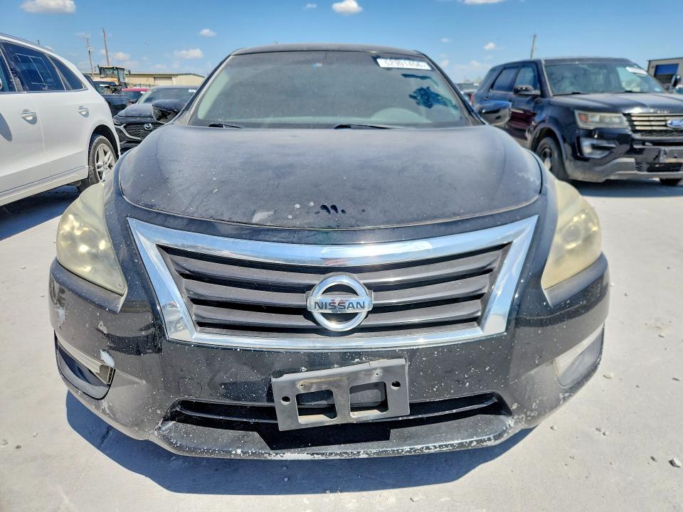 2015 Nissan Altima მანქანა იყიდება აუქციონზე, vin: 1N4AL3AP8FN326610, აუქციონის ნომერი: 62901456