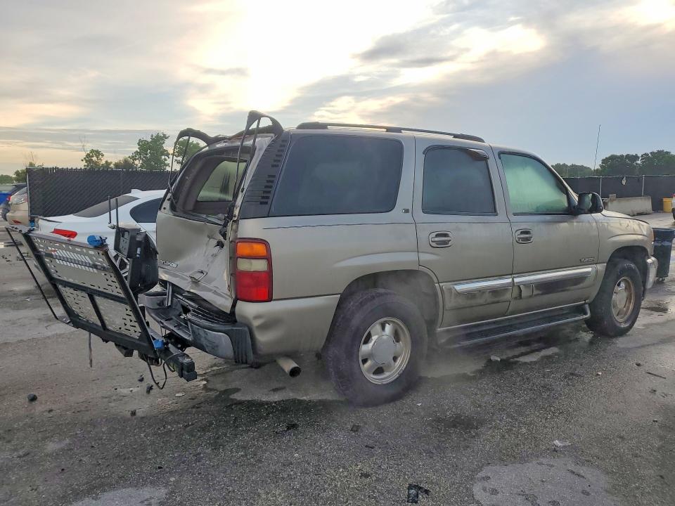64236896 :رقم المزاد ، 1GKEC13Z43J148880 vin ، 2003 Gmc Yukon مزاد بيع