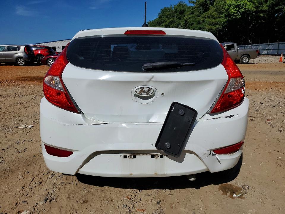 Продаж на аукціоні авто 2013 Hyundai Accent, vin: KMHCU5AE7DU133812, номер лоту: 65721376