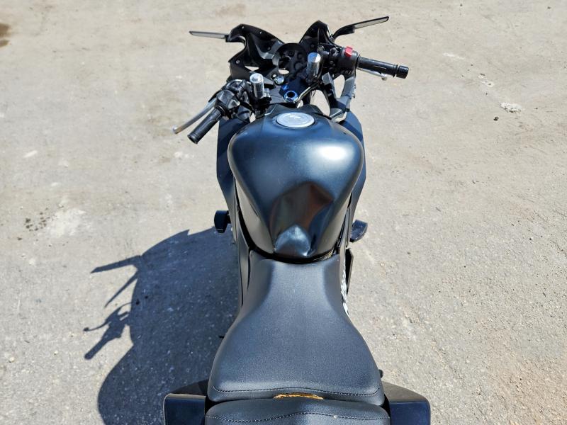 64969376 :رقم المزاد ، MLHNC5158F5100151 vin ، 2015 Honda Cbr300 مزاد بيع