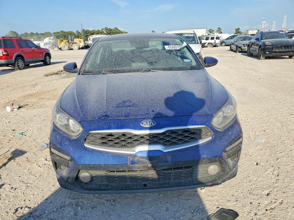 2020 Kia Forte მანქანა იყიდება აუქციონზე, vin: 3KPF24AD1LE255376, აუქციონის ნომერი: 65007066