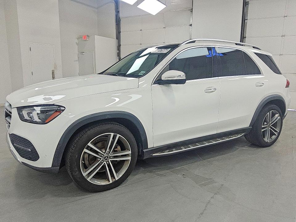 Продажа на аукционе авто 2021 Mercedes-benz Gle, vin: 4JGFB4KB0MA374100, номер лота: 64217586