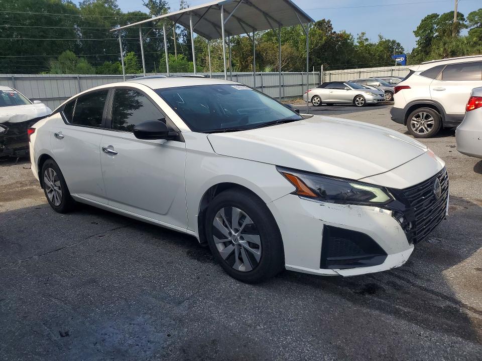 2024 Nissan Altima მანქანა იყიდება აუქციონზე, vin: 1N4BL4BV5RN393371, აუქციონის ნომერი: 64801336