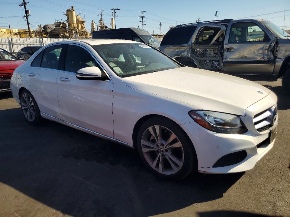 66066866 :رقم المزاد ، 55SWF4JBXJU268894 vin ، 2018 Mercedes-benz C مزاد بيع