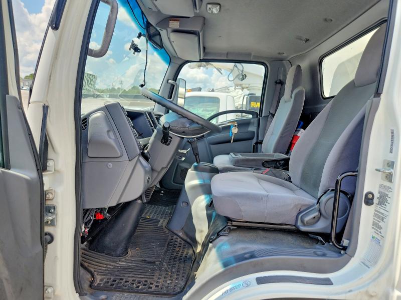 63204226 :رقم المزاد ، 54DC4W1D0MS206673 vin ، 2021 Isuzu Npr Hd مزاد بيع