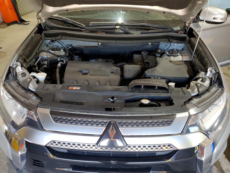 2019 Mitsubishi Outlander მანქანა იყიდება აუქციონზე, vin: JA4AZ3A3XKJ001538, აუქციონის ნომერი: 65270276