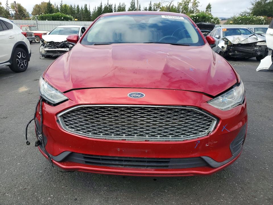 65193266 :رقم المزاد ، 3FA6P0LU5LR258674 vin ، 2020 Ford Fusion مزاد بيع