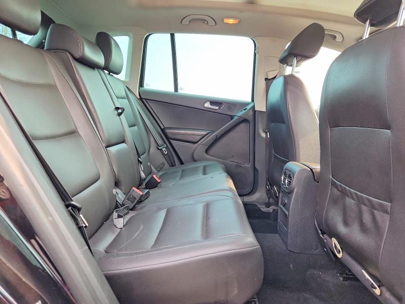 2017 Volkswagen Tiguan მანქანა იყიდება აუქციონზე, vin: WVGSV7AX2HK005632, აუქციონის ნომერი: 64296816