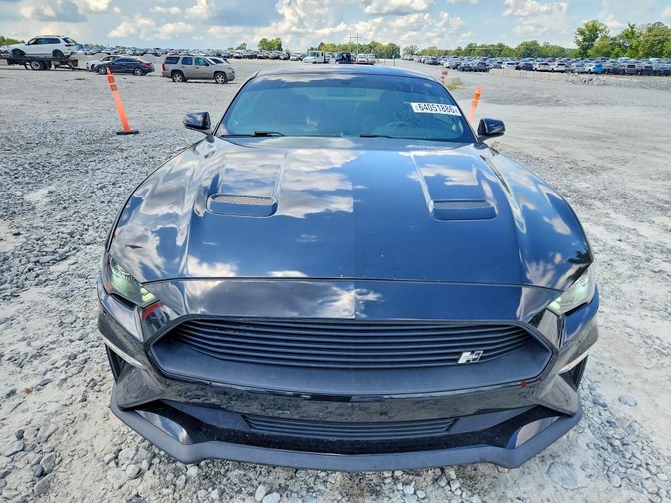 64051886 :رقم المزاد ، 1FA6P8CF9K5130178 vin ، 2019 Ford Mustang مزاد بيع