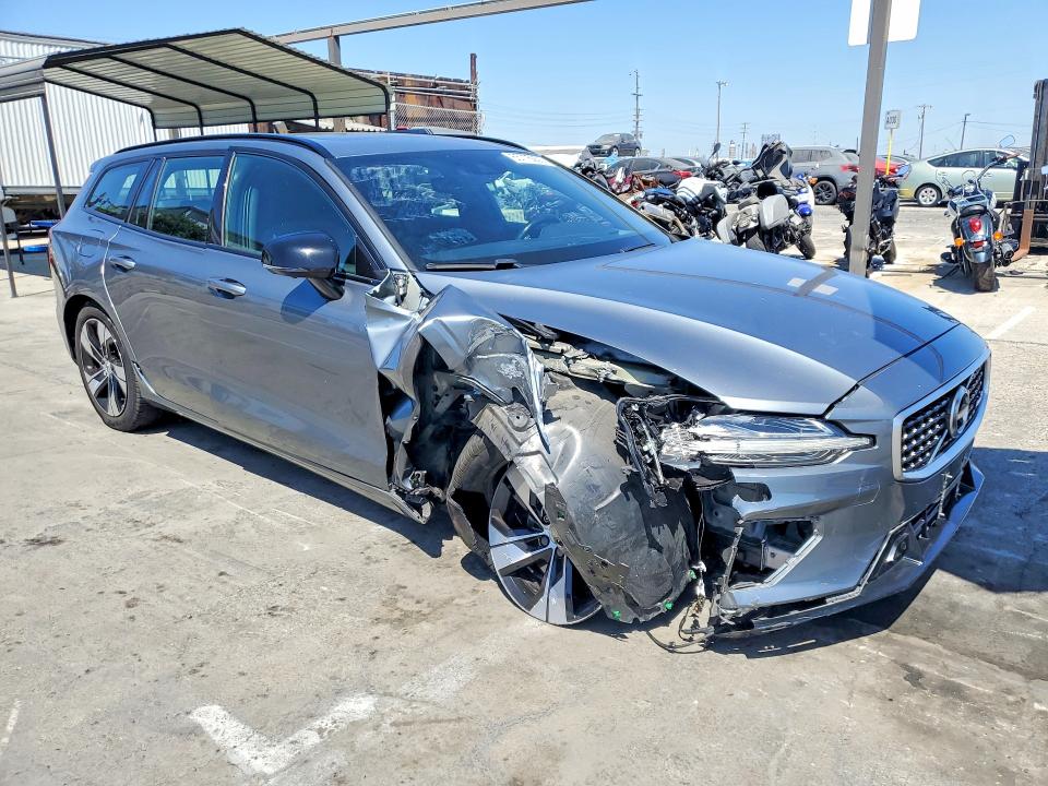 Продаж на аукціоні авто 2020 Volvo V60, vin: YV1102EM3L2374567, номер лоту: 65775006