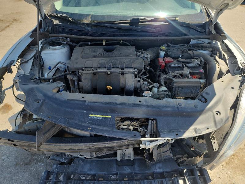 2015 Nissan Sentra მანქანა იყიდება აუქციონზე, vin: 3N1AB7AP5FY373037, აუქციონის ნომერი: 64292716