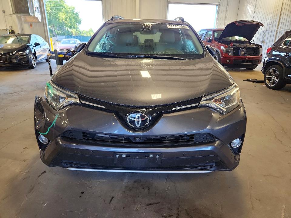 65666406 :رقم المزاد ، 2T3DFREV3HW677026 vin ، 2017 Toyota Rav4 مزاد بيع