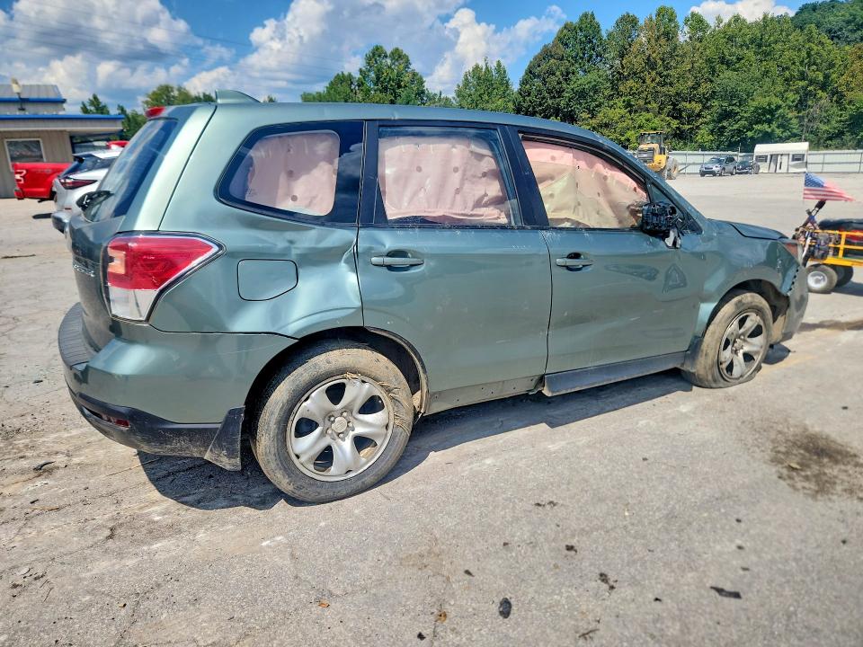 65883656 :رقم المزاد ، JF2SJAAC0JH576230 vin ، 2018 Subaru Forester مزاد بيع