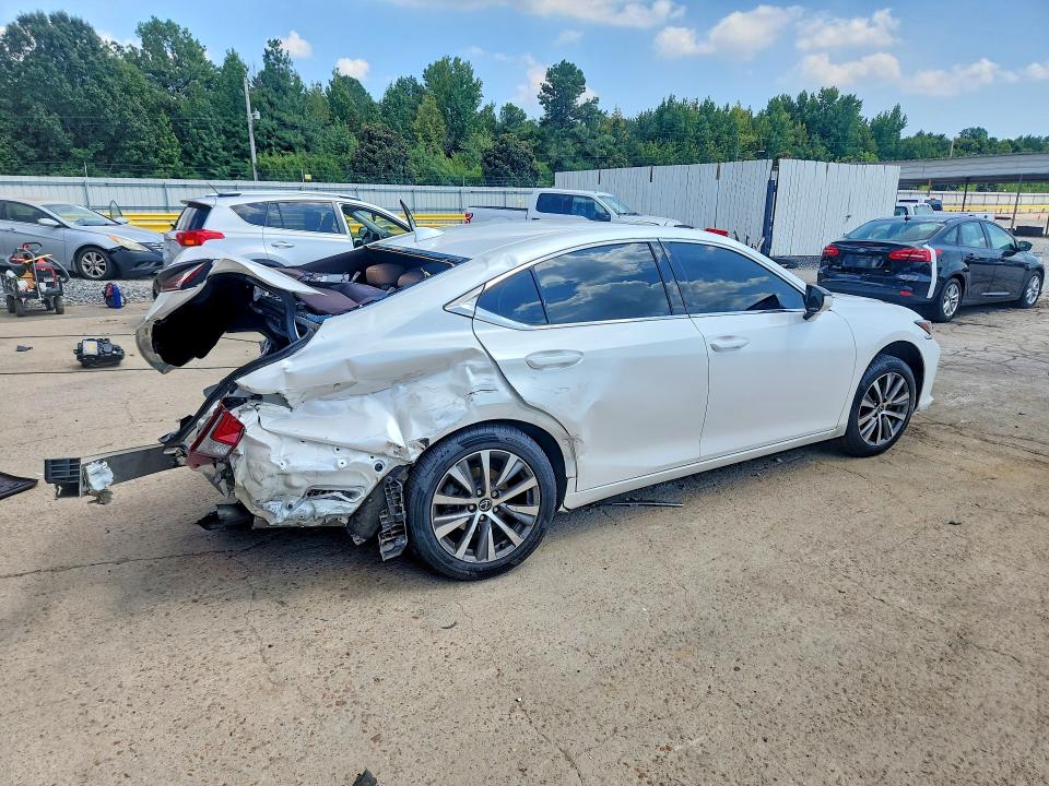 2021 Lexus Es 350 მანქანა იყიდება აუქციონზე, vin: 58ACZ1B12MU102689, აუქციონის ნომერი: 64678436