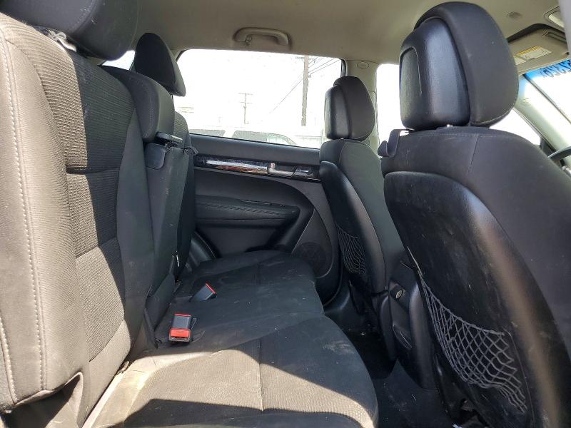 64662326 :رقم المزاد ، 5XYKT3A68EG496252 vin ، 2014 Kia Sorento مزاد بيع