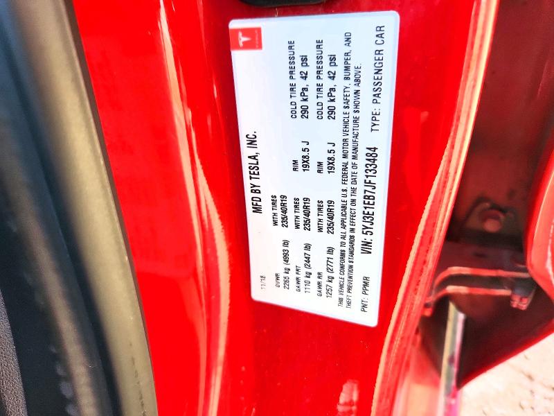 66426926 :رقم المزاد ، 5YJ3E1EB7JF133484 vin ، 2018 Tesla Model 3 مزاد بيع