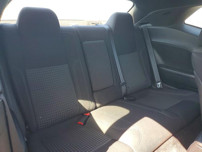 Продаж на аукціоні авто 2017 Dodge Challenger, vin: 2C3CDZAGXHH640679, номер лоту: 64851286