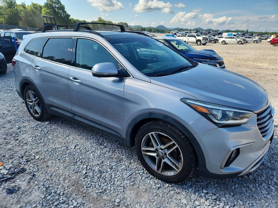 Продажа на аукционе авто 2017 Hyundai Santa Fe, vin: KM8SRDHF3HU182954, номер лота: 63897976