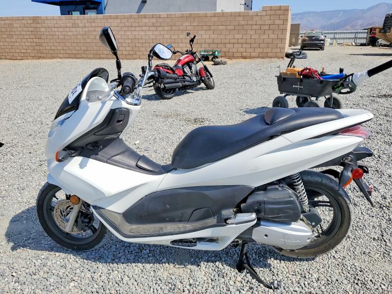 63708456 :رقم المزاد ، MLHJF2801B5002765 vin ، 2011 Honda Pcx مزاد بيع