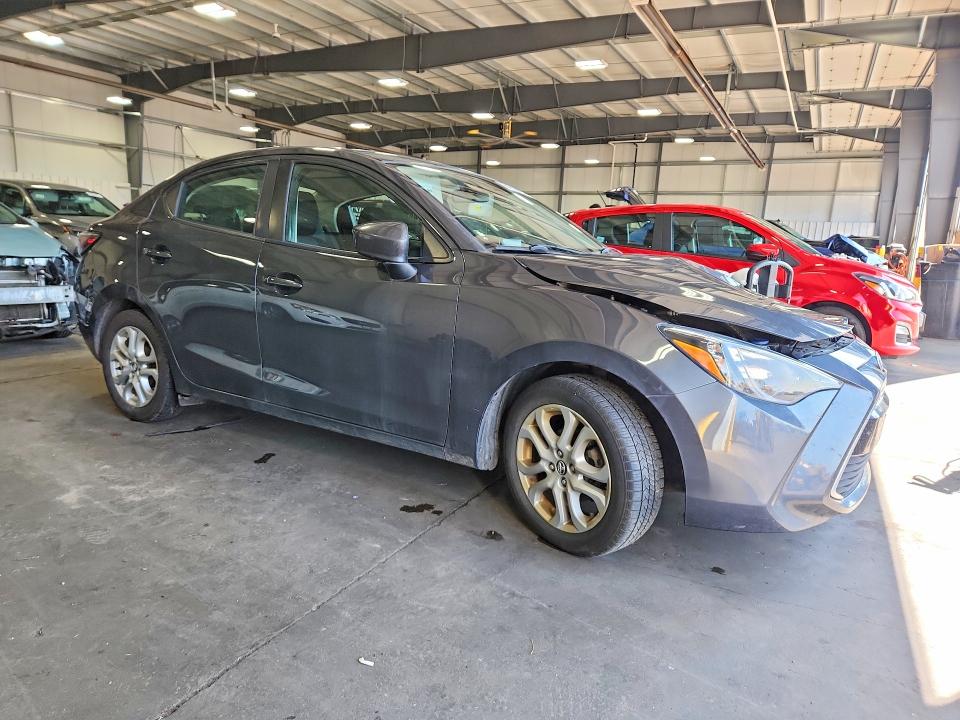 2017 Toyota Yaris Ia მანქანა იყიდება აუქციონზე, vin: 3MYDLBYV5HY172080, აუქციონის ნომერი: 64747826