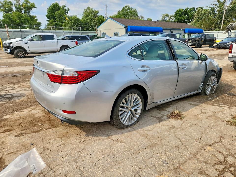 63930816 :رقم المزاد ، JTHBK1GG6D2069389 vin ، 2013 Lexus Es مزاد بيع