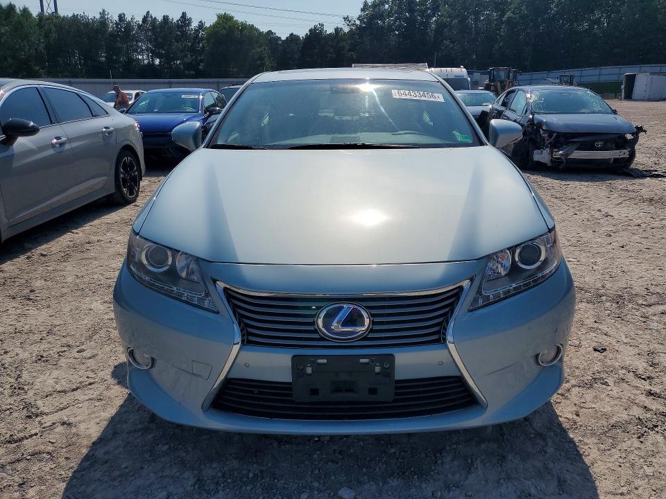 64433456 :رقم المزاد ، JTHBW1GG8D2034115 vin ، 2013 Lexus Es مزاد بيع