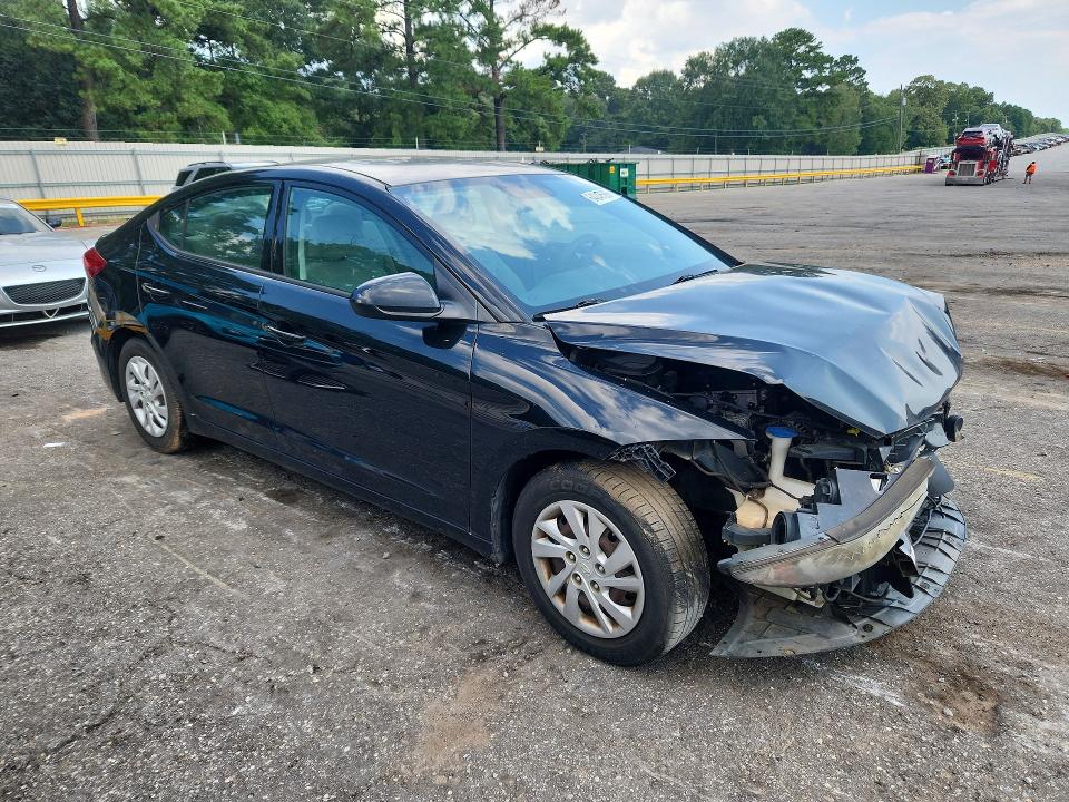 2018 Hyundai Elantra მანქანა იყიდება აუქციონზე, vin: 5NPD74LF5JH323503, აუქციონის ნომერი: 64247586