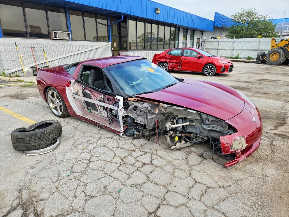 64238986 :رقم المزاد ، 1G1YY25U675118448 vin ، 2007 Chevrolet Corvette مزاد بيع