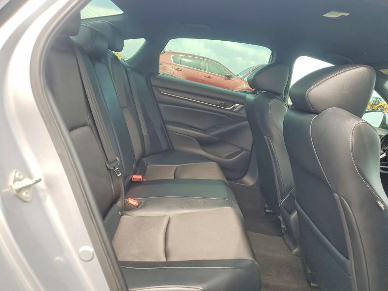 Aukcja sprzedaży 2018 Honda Accord, vin: 1HGCV1F30JA018405, numer aukcji: 63355416