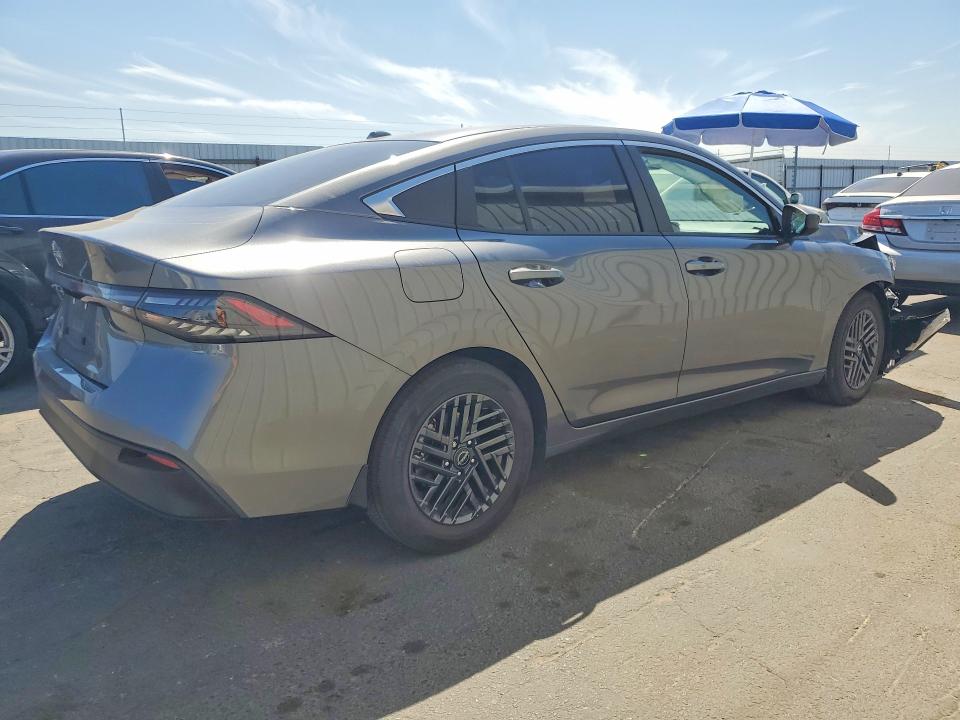 2026 Nissan Sentra მანქანა იყიდება აუქციონზე, vin: 3N1AB9CV2TY235443, აუქციონის ნომერი: 65862626