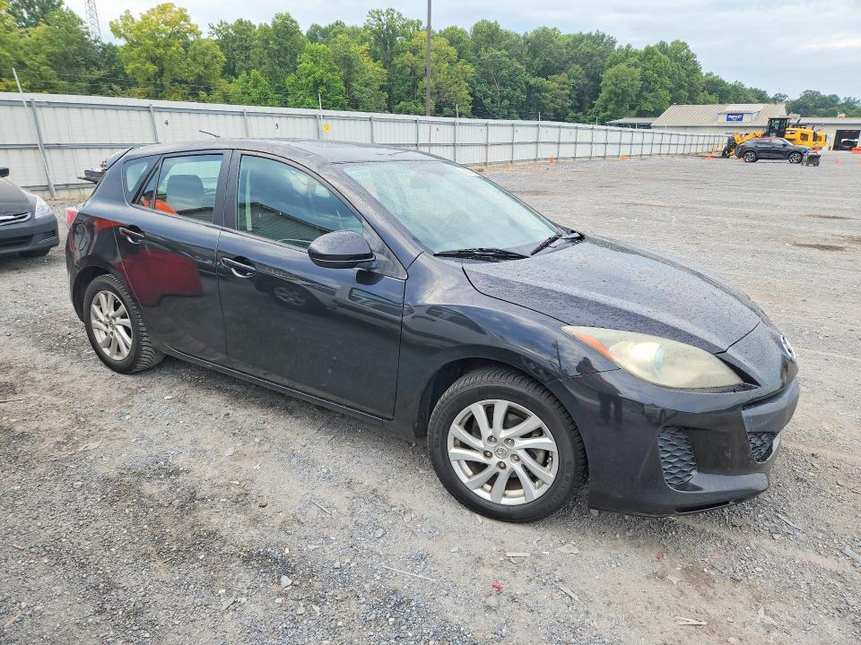65995526 :رقم المزاد ، JM1BL1M85C1564408 vin ، 2012 Mazda 3 مزاد بيع