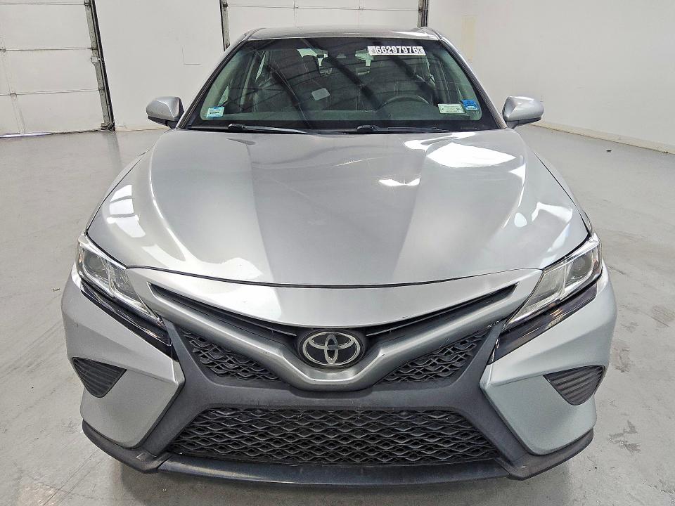Aukcja sprzedaży 2018 Toyota Camry, vin: 4T1B11HK2JU076715, numer aukcji: 66297976