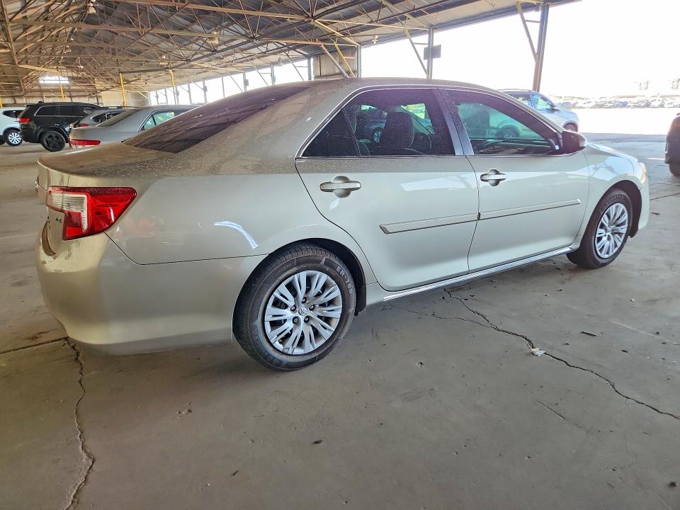 2014 Toyota Camry მანქანა იყიდება აუქციონზე, vin: 4T4BF1FK9ER409007, აუქციონის ნომერი: 62530256