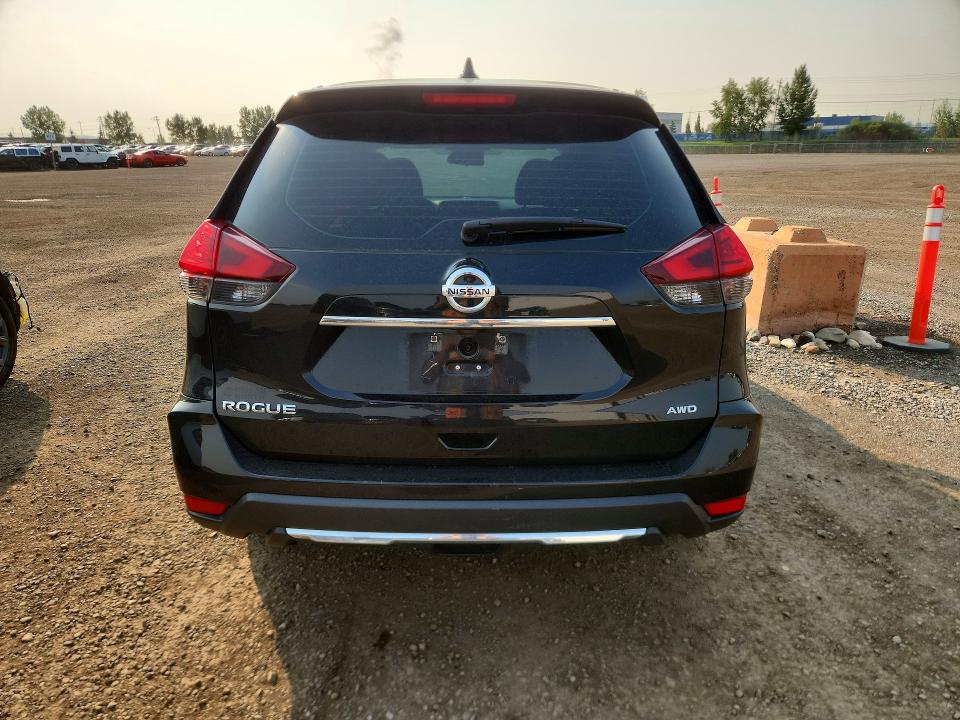 65052326 :رقم المزاد ، 5N1AT2MV6HC852727 vin ، 2017 Nissan Rogue مزاد بيع