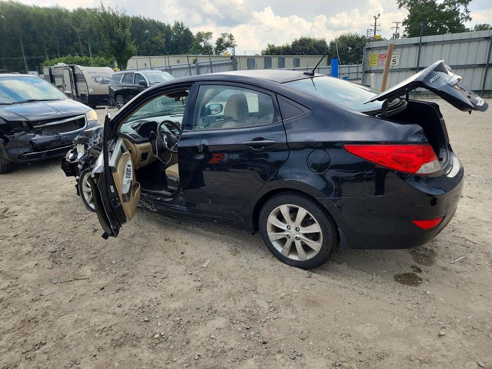 Продажа на аукционе авто 2012 Hyundai Accent, vin: KMHCU4AE6CU180774, номер лота: 65903826