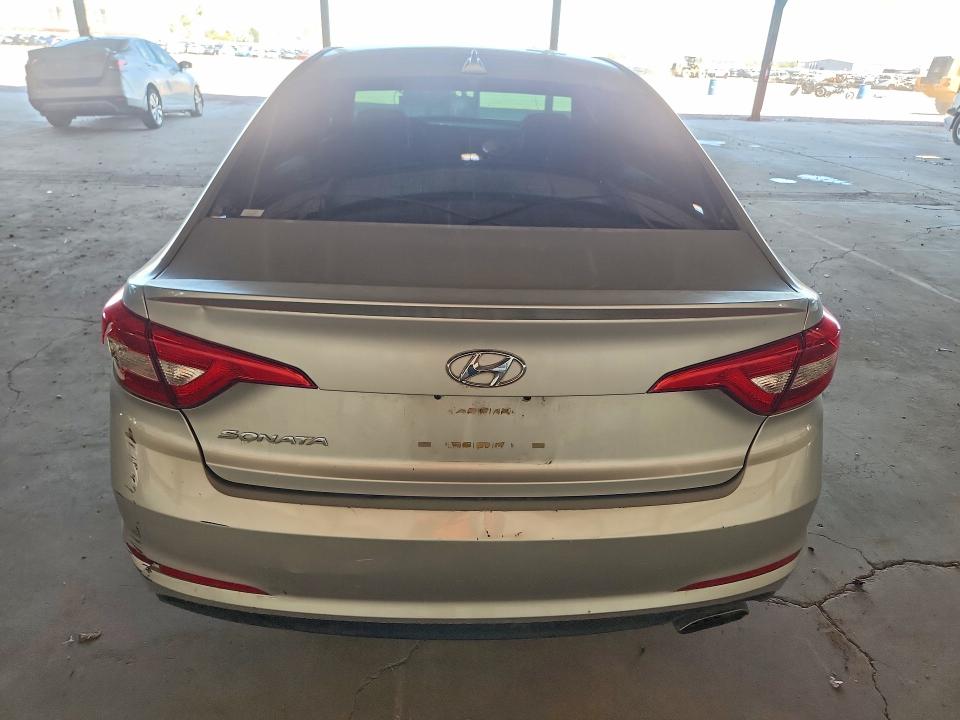 65530836 :رقم المزاد ، 5NPE24AF0HH530218 vin ، 2017 Hyundai Sonata مزاد بيع