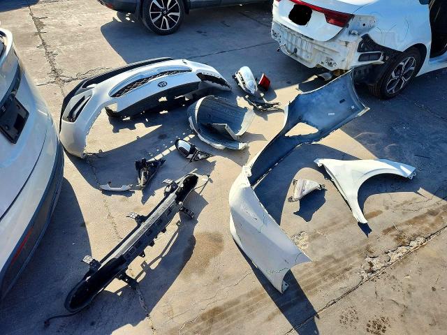 65348796 :رقم المزاد ، 3KPF24ADXKE035913 vin ، 2019 Kia Forte مزاد بيع
